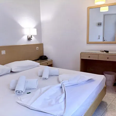 Savoy Hotel 2*