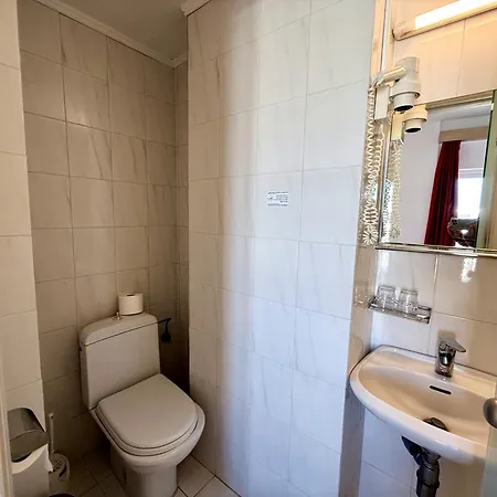 Готель Savoy Rhodes City